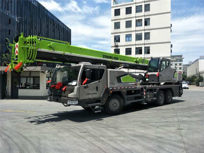 邹平市随车吊师傅告诉你租赁随车吊车如何区分吨位